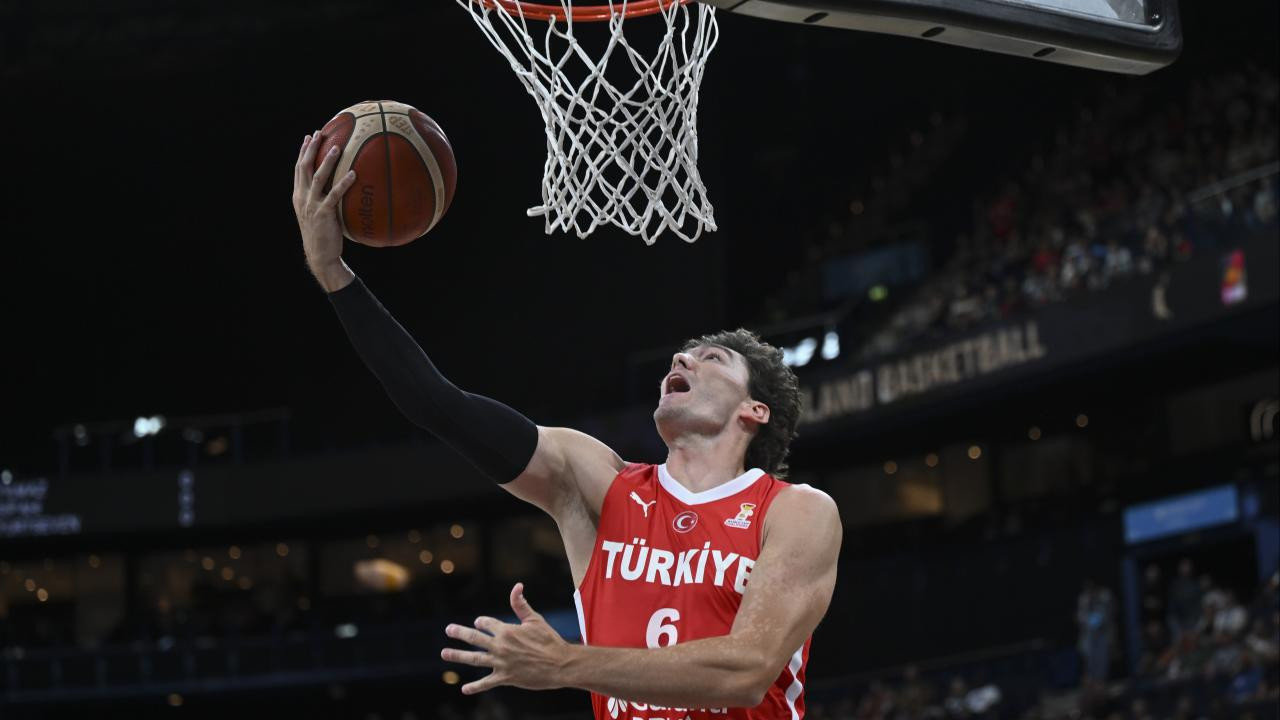 12 Dev Adam'ın hedefi İzlanda deplasmanında 8'de 8