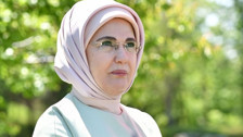 Emine Erdoğan'dan 'çocuk istismarı' açıklaması