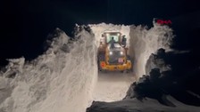 Askeri üs bölgesinde kar kalınlığı 4 metreyi aştı