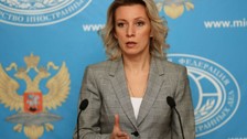 Rusya Dışişleri Bakanlığı Sözcüsü Maria Zaharova'dan skandal hareket! Ukrayna Devlet Başkanı Zelenskiy’e açıkça küfür etti