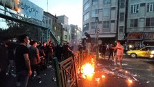 Fransa'da korkunç olay! İranlı Muhammed Muradi, ülkesindeki baskıyı protesto etmek için intihar etti