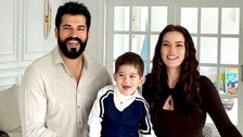 İki çocuktan sonra eski formuna kavuşan Fahriye Evcen son hali ile şaşırttı