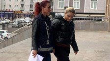 İlk kez hakim karşısına çıkan Sahte doktor' Ayşe Özkiraz'ın yargılanmasına başlandı