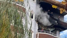 Şırnak'ta çıkan yangın için sevk edilen itfaiye aracı çamura battı! Yangın su tankeriyle söndürüldü