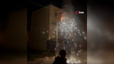 Arnavutköy'de bomba gibi patlayan elektrik telleri geceyi aydınlattı