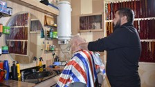 Çeyrek asırlık berber, 3 yıldır engelli ve yaşlı vatandaşlara ücretsiz hizmet veriyor
