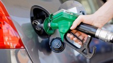 10 Ocak güncel akaryakıt fiyatları! Son dakika: Benzine indirim gece yarısı pompaya yansıyacak! Benzin, LPG, motorin (mazot) kaç TL?