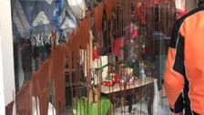 Bayrampaşa'da, platonik aşık olduğu kızın arkadaşının mağazasına havai fişekle saldırdı! Saldırı sonrasında attığı mesajla pişman olmadığını söyledi