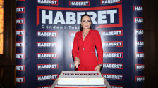 Buket Aydın’ın GYY’liğini yaptığı haberet.com yayın hayatına başladı: Lansman gecesine siyaset, medya ve iş dünyasından isimler katıldı