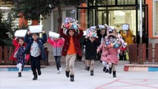 Uzmandan ebeveynlere uyarı! "Ekran süresi sınırı devam ettirilmeli ve fiziksel aktivite arttırılmalı"