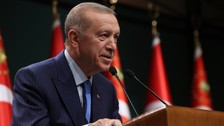Cumhurbaşkanı Erdoğan, kamu borçlarının cezalarının kalkacağını ve trafik ceza aflarının düzenlenip 10 bine yakın ehliyetin iade edileceğini duyurdu