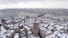 Türkiye'deki kuraklık korkutuyor! 2022 yılında okullar tatil edilmiş yollar kapanmıştı: Aynı İstanbul bu sene bahar bahçe oldu