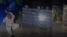 Yardım TIR'larını soyup çiftliğine stoklayan kişi son anda yakalandı