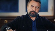 Ünlü oyuncu Oktay Kaynarca adına sahte hesap açıldığını görünce çileden çıktı