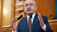 CHP Genel Başkanı Kemal Kılıçdaroğlu partisinin grup toplantısından Kızılay'a seslendi: Deponuzda kaç çadır varsa hepsini alacağız