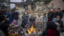 Kahramanmaraş merkezli depremlerdeki büyük yıkım fotoğraf kareleri ile bir kere daha ortaya çıktı