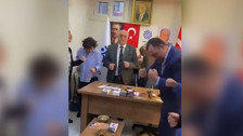 Memleket Partisi İstanbul Fatih İlçe Başkanı Cemal Arslan'ın paylaşımı sonrası il ve ilçe yöneticilerine dans paylaşımları yasaklandı
