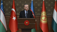 Cumhurbaşkanı Erdoğan, mayıs ayına kadar 100 bin konteynerin deprem bölgesine kurulacağını açıkladı
