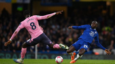 Chelsea-Everton maçında 4 gol var kazanan yok