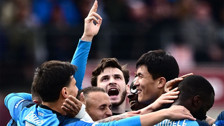 Napoli Torino'ya 4 attı! Şampiyonluk için geri sayım