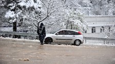 Kar yağışı nedeniyle 10 ilde eğitime ara verildi! Hangi illerde okullar tatil edildi? 30 MART PERŞEMBE KAR TATİLİ VERİLEN İLLER