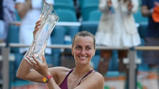 Petra Kvitova Miami'de Elena Rybakina'yı yenerek şampiyon oldu