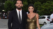 Aslıhan Doğan Turan ve Arda Turan çifti oğullarının at sevdası üzerine kesenin ağzını açtılar! 10'ar bin Euro'dan iki tane...