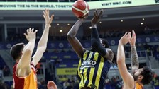 Fenerbahçe Beko Galatasaray Nef'e fark attı