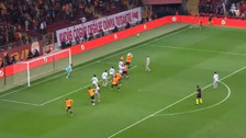 Türkiye Kupası çeyrek final maçında Başakşehir'i konuk eden Galatasaray'ın taraftarları Kudüs'ü unutmadı
