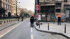 Son dakika: İstanbul Karaköy'de bina çöktü! Çökme sonrası Beşiktaş yönü araç trafiğine kapatıldı