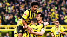 Eintracht Frankfurt'u 4 golle deviren Borussia Dortmund liderlik koltuğuna oturdu
