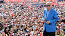 Son dakika! AK Parti'nin Büyük İstanbul Mitingi'nde Cumhurbaşkanı Erdoğan'dan kritik açıklama: Memur ve emekli maaşları, asgari ücret...