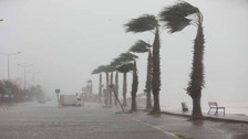 Meteoroloji Genel Müdürlüğü 17 il için sarı kodlu uyarıda bulundu! İstanbul gece şimşeklerle aydınlandı | 17 MAYIS HAVA DURUMU NASIL OLACAK?
