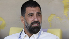 Eyüpspor'un hocası Arda Turan'ın beyazlayan sakalları dikkat çekti