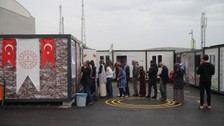 Deprem bölgesinde oy kullanma işlemleri başladı