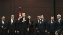 Cumhurbaşkanı Erdoğan yeni kabineyi açıkladı! İlk toplantı yarın gerçekleştirilecek