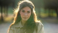 Demet Özdemir boşanma sonrası soluğu tatilde aldı! Sualtı pozlarıyla nefesleri kesti