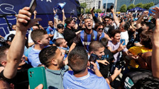 Tarihi Yarımada esnafının yüzü gülüyor! Taksim çevresinde UEFA Şampiyonlar Ligi finali yoğunluğu