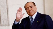 Son dakika... Eski İtalya Başbakanı Silvio Berlusconi hayatını kaybetti