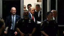 Dünya bu davayı takip etti! Trump, tutuksuz yargılanmak üzere serbest bırakıldı