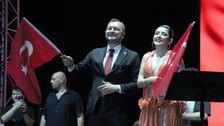 Son dakika... Melek Mosso konseriyle tepki çeken Süleymanpaşa Belediye Başkanı Cüneyt Yüksel istifa etti