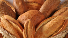 Bugünden itibaren Türkiye genelinde ekmeğe zam geldi! Ekmek artık 7.5 TL'den satılacak