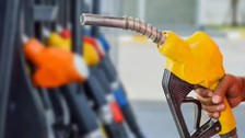 Otomobil sahiplerinin merakla takip ettiği konulardan biri: Motorine zam yolda!