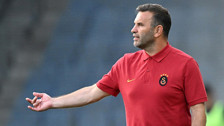 Okan Buruk'tan Mauro Icardi açıklaması: Pazartesi günü bekliyoruz