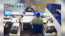 Son Dakika: Sahte çağrı merkezi kurup 'vize işlem ücreti'yle 100 milyon dolandıran çete çökertildi!