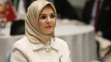 Bakan Göktaş'tan müjdeli haber! Hane gelirine garanti, ev hanımlarına emeklilik desteği, dijital risklerle mücadele