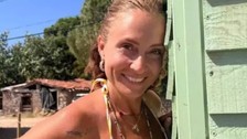 Bülent Şakrak ile evliliğini bitiren Ceyda Düvenci'den mayolu poz! "Ayrılık yaradı"