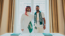 Al-Ahli Riyad Mahrez için 30 milyon sterlin ödedi