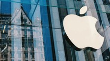 iPhone kullananlar dikkat! ABD bütün dünyayı dinliyor | Korkunç rapor yayınlandı