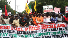 Nijerya'da işçi sendikaları hayat pahalılığını protesto etti